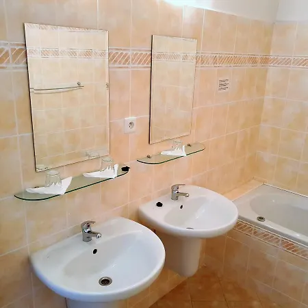 Szálloda Slavie