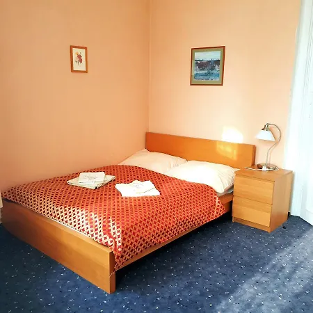 Slavie Szálloda